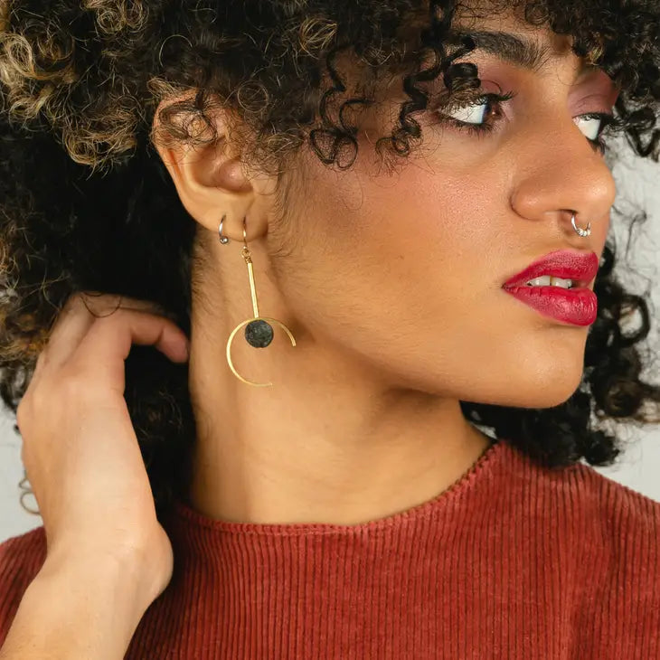 Crescent Gem earrings in green