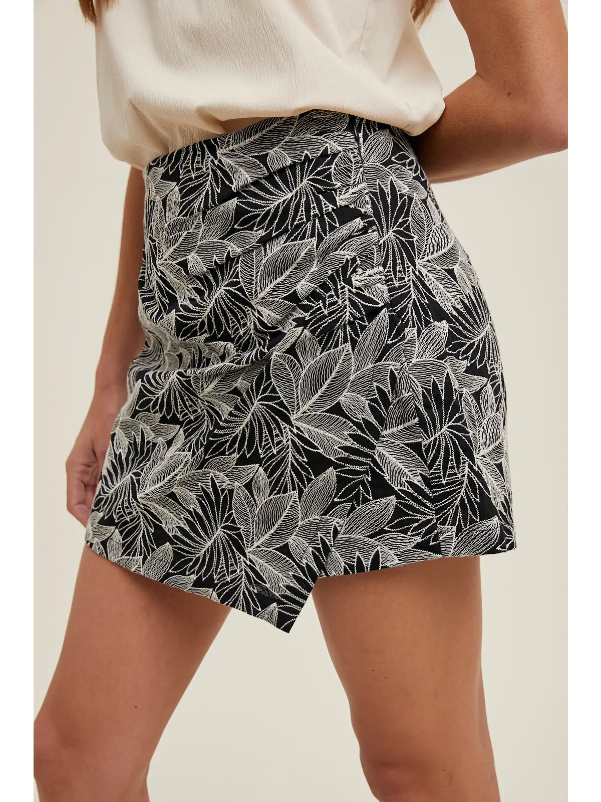 macy foliage jacquard skort