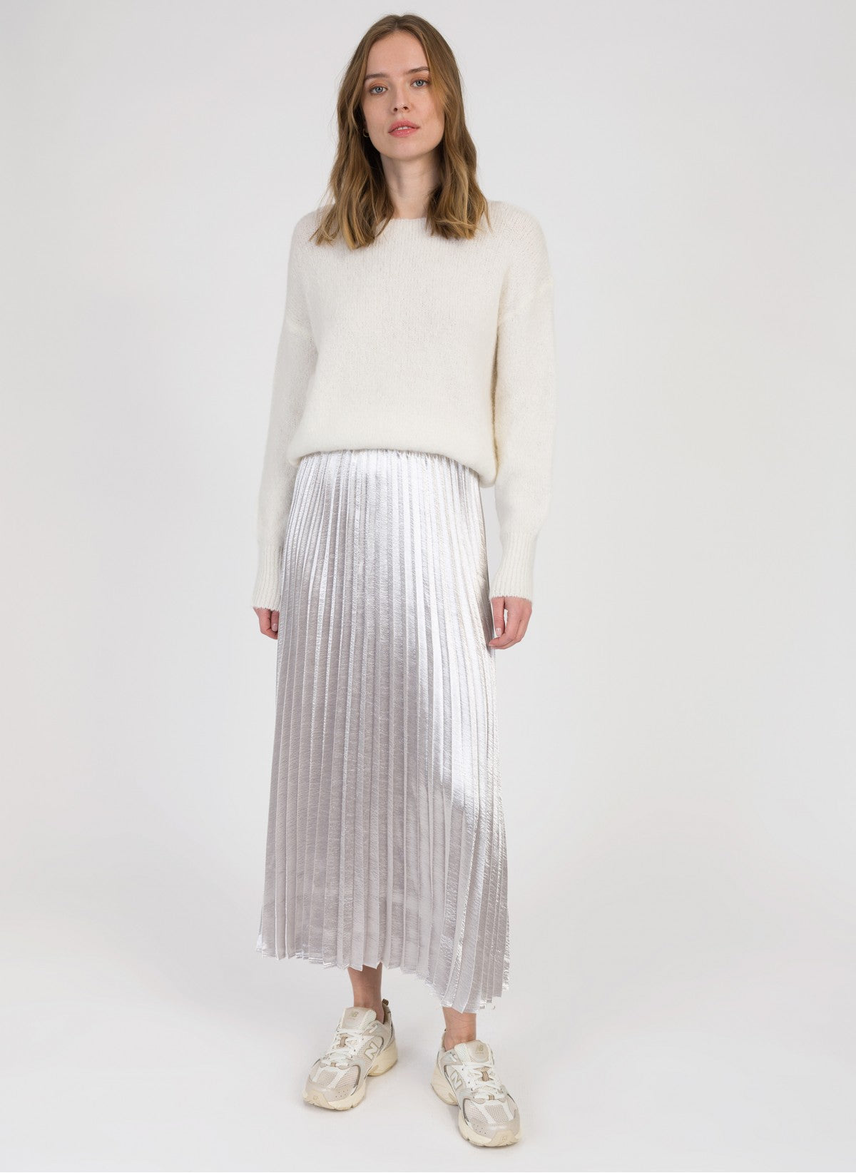 Kenna pleated metallic skirt